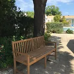 Le Petit Bois Hébergement de vacances *