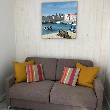 Le Petit Bois Holiday home