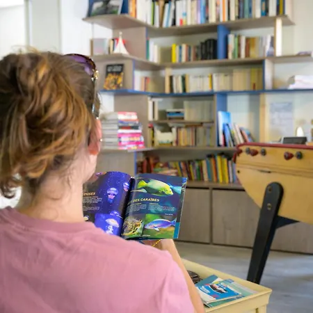 Le Petit Bois Дом отдыха Сент-Мари-де-Ре