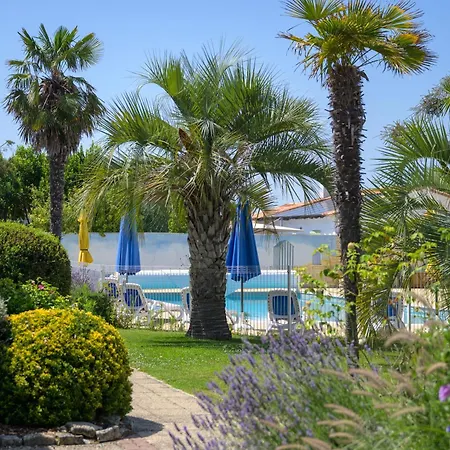 Le Petit Bois Дом отдыха