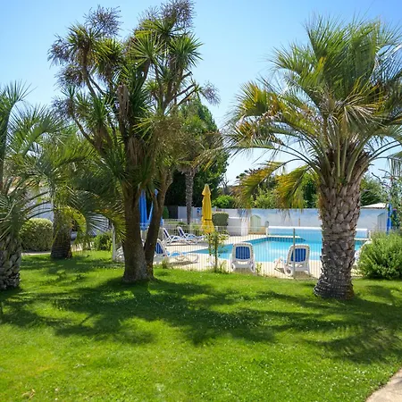 Le Petit Bois Дом отдыха