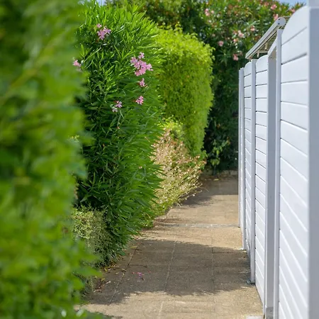 Дом отдыха Le Petit Bois Сент-Мари-де-Ре