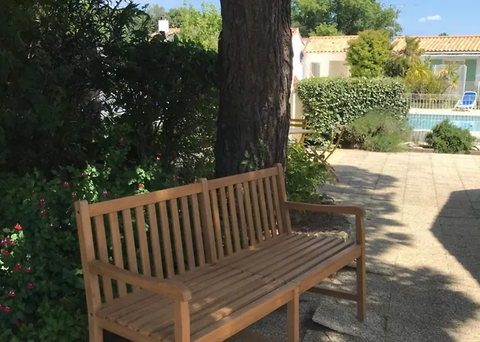 Le Petit Bois Vakantiehuis *